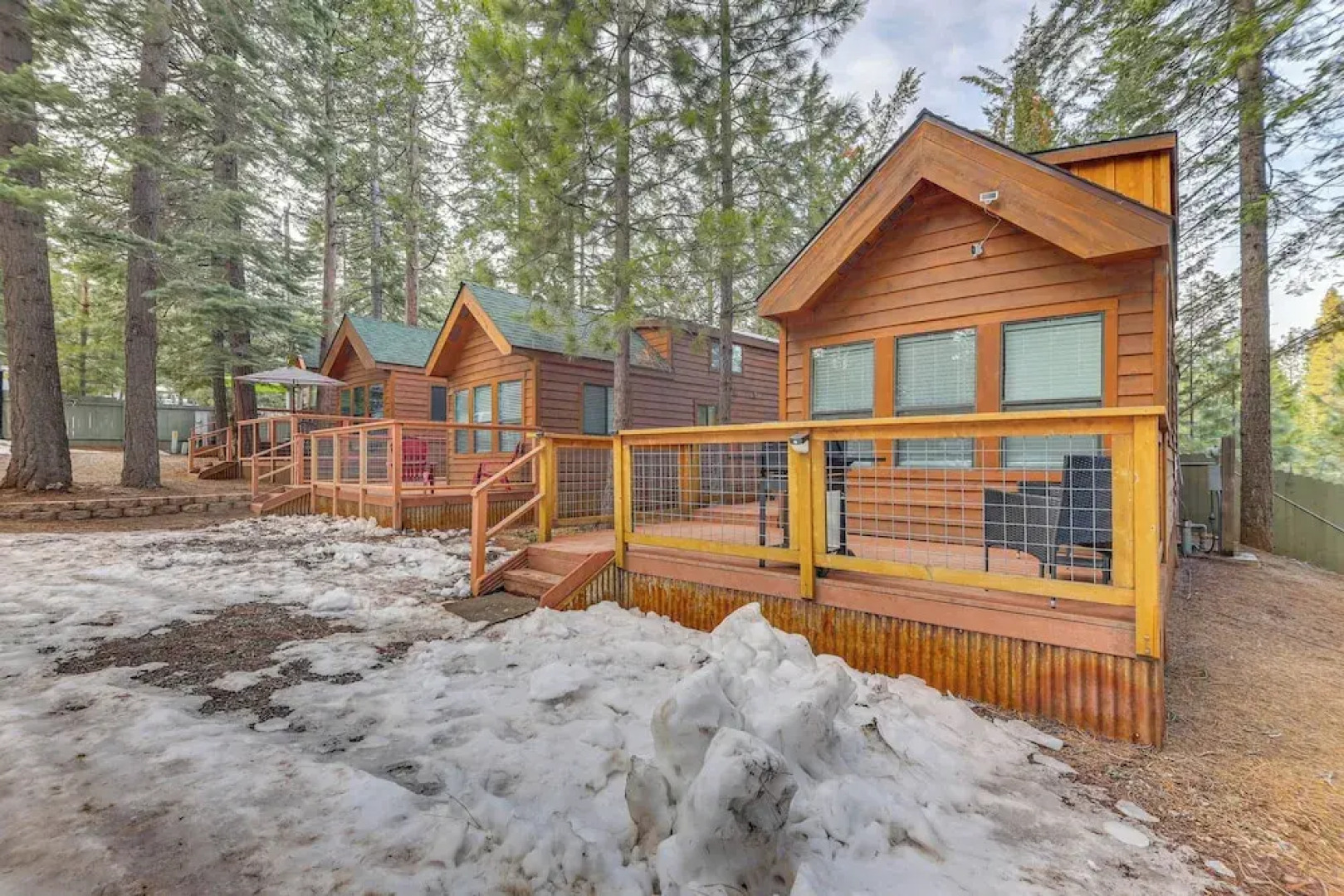 Cozy & Restful Cabin, Steps to Lake Almanor