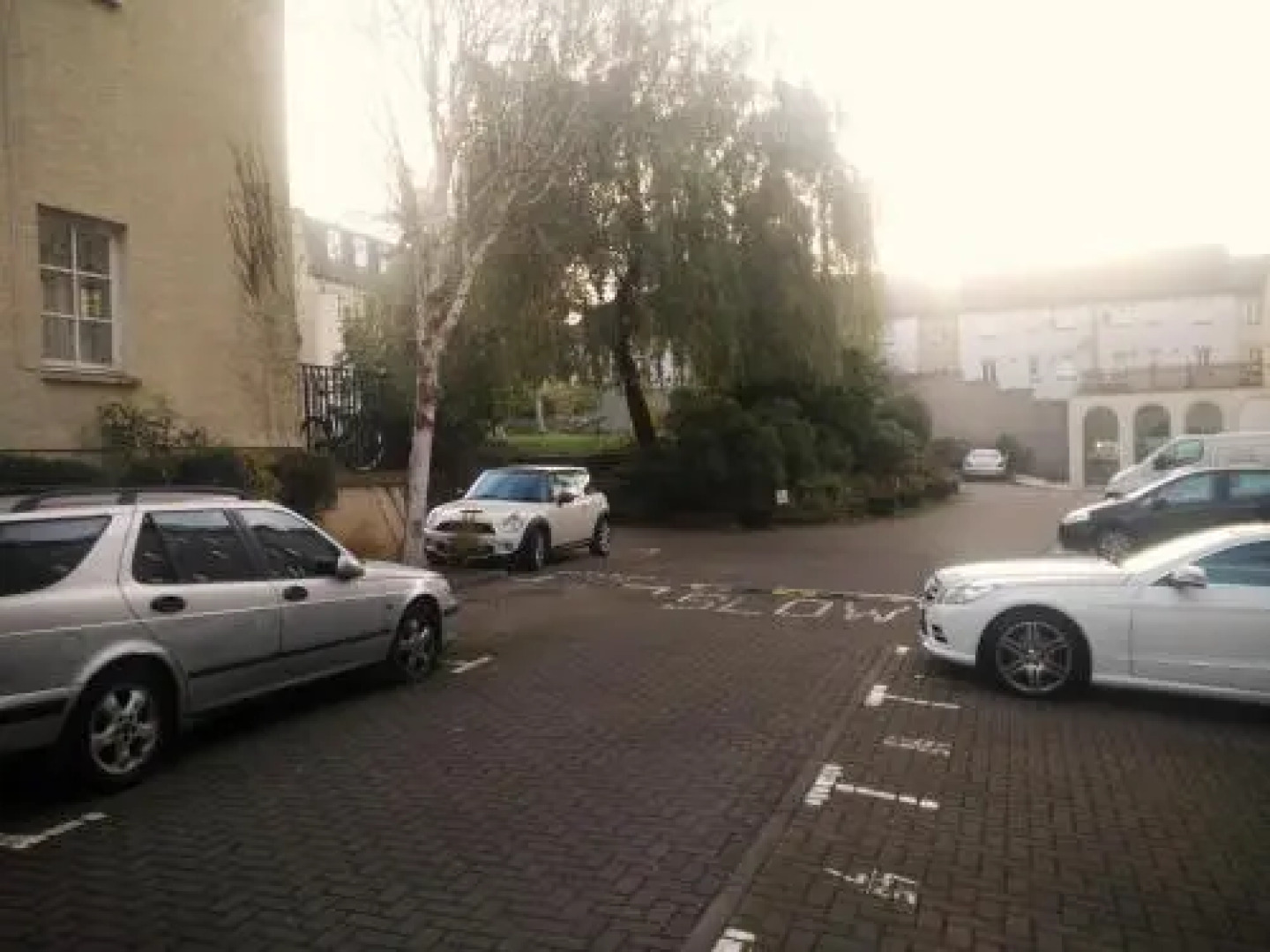 456js Edinburgh Self-Catering Apartment