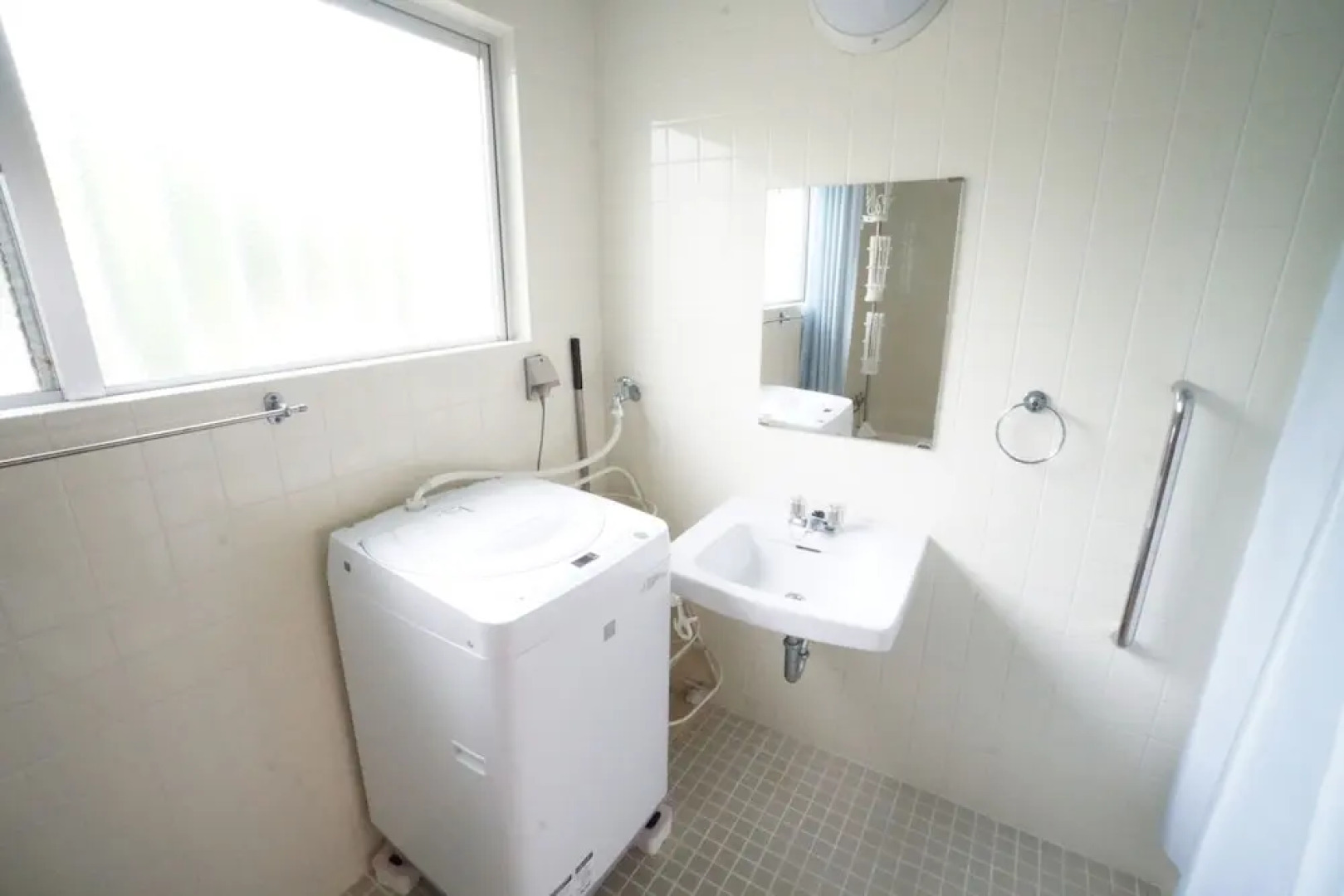 Kafuya Miyagi igusa villa