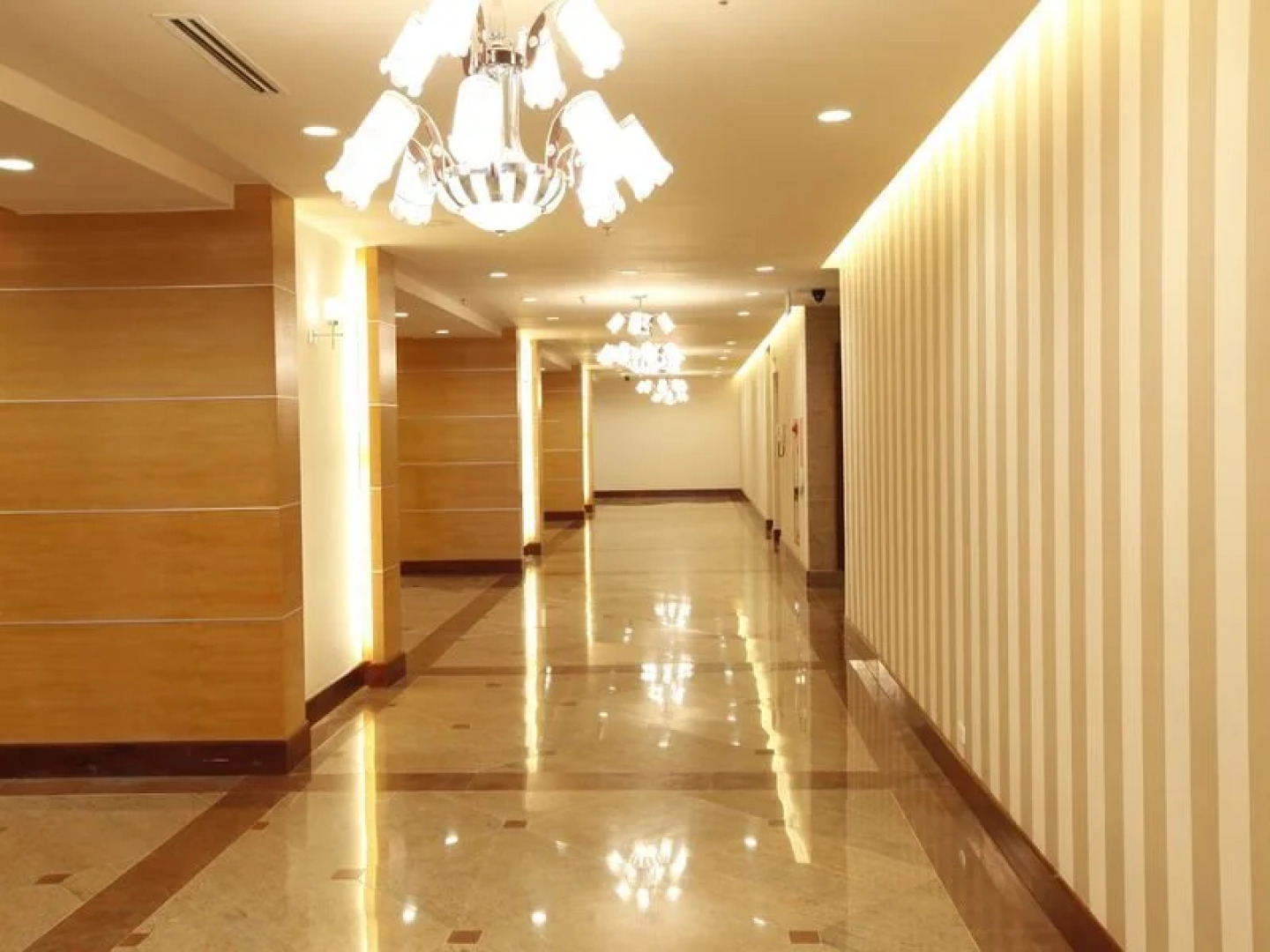 Majestic - Mong Cai Hotel