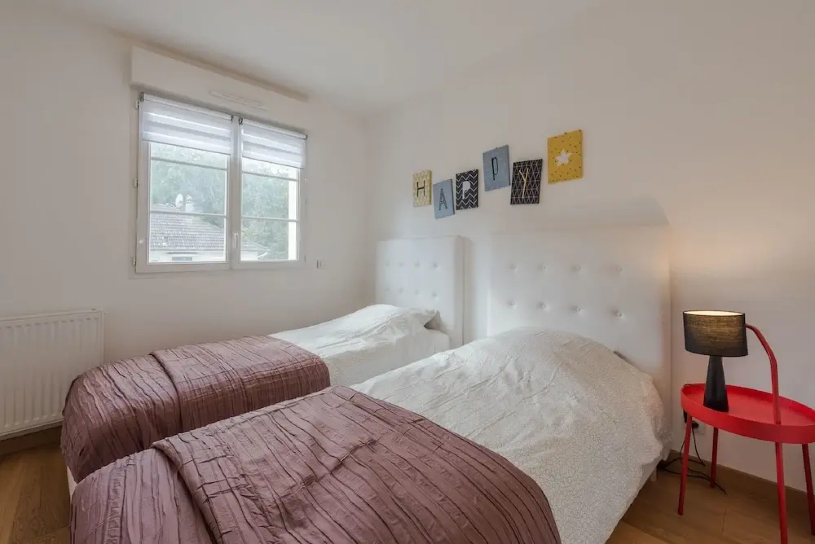 B&B House in Disneyland