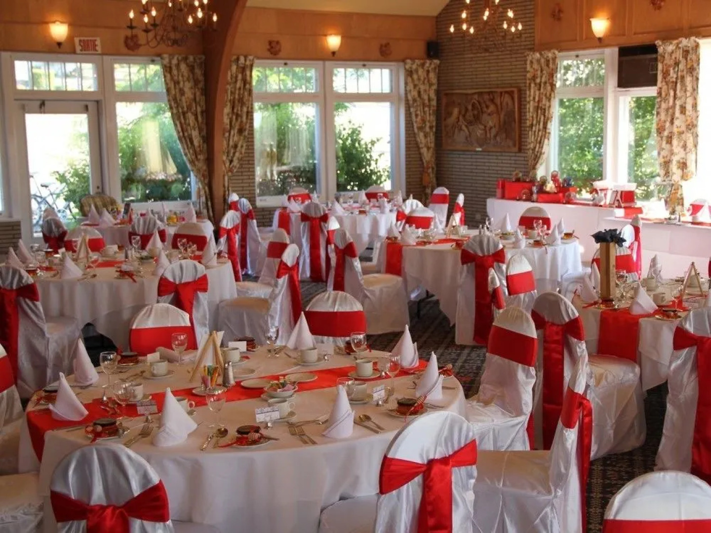 乐福布尔河滨木屋(Le Faubourg Ô Fleuve Chalets)