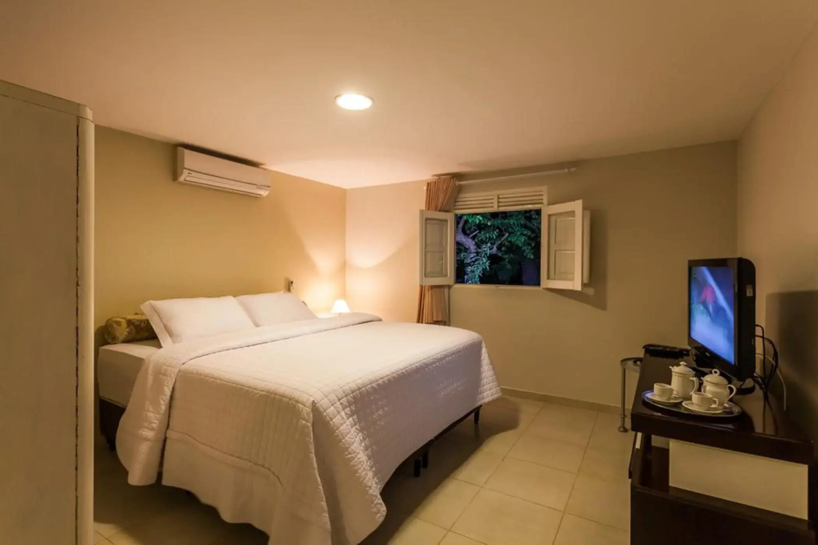 Hotel Tavares Correia