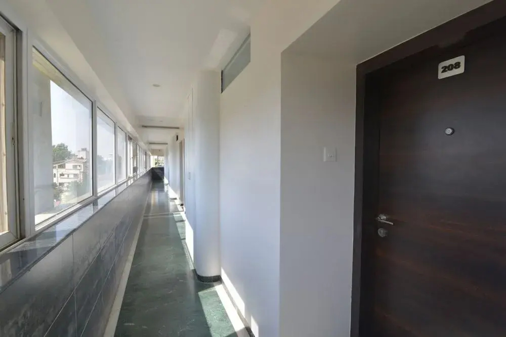 OYO 4448 Hotel Suresh Plaza