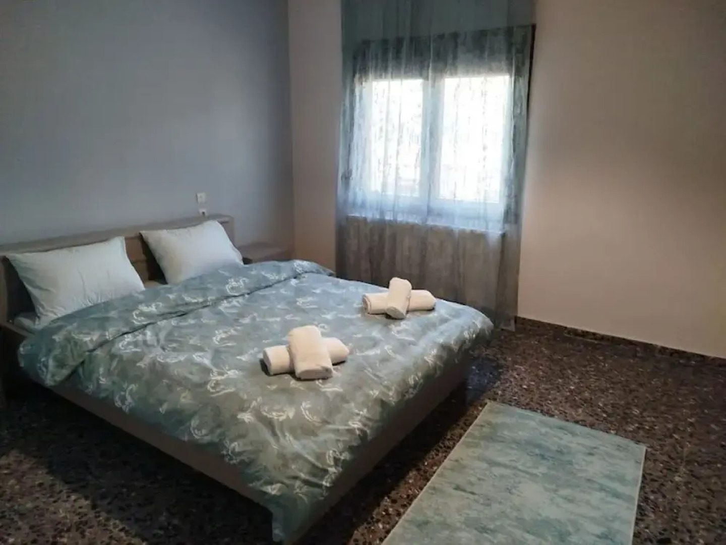 Chistine s Country Cottage