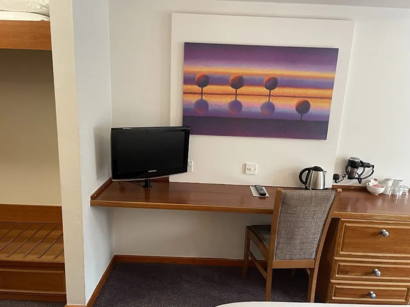 Cat & Lion Country Pub and Hotel