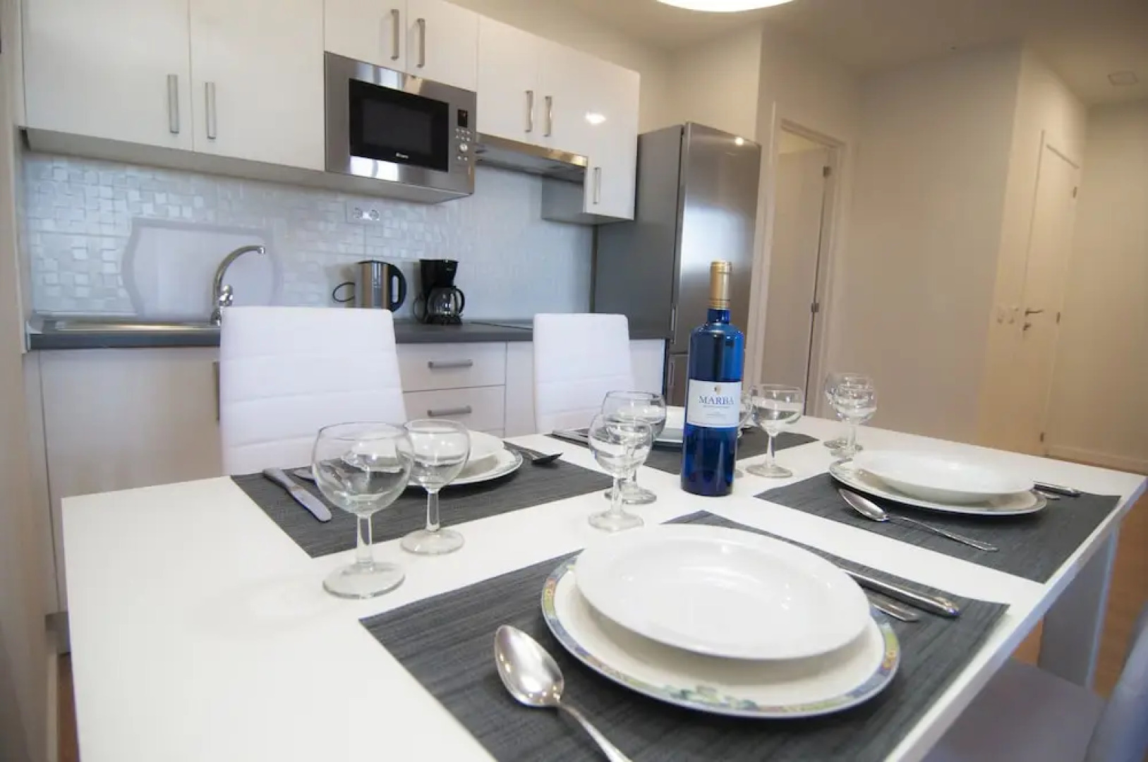 Los Rodeos Apartments