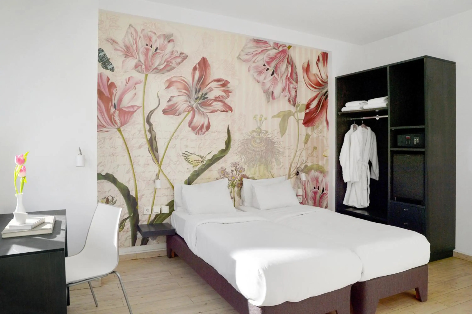 Airotel Patras Smart