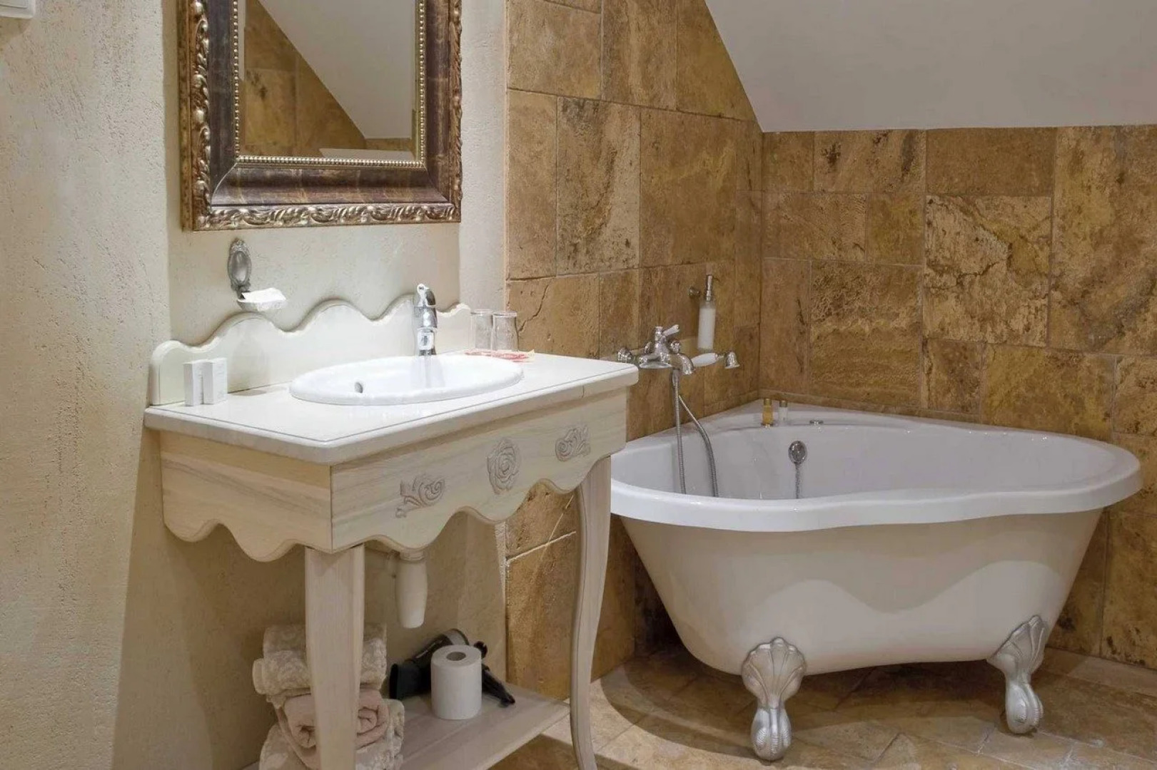 Отель Grand Rose SPA