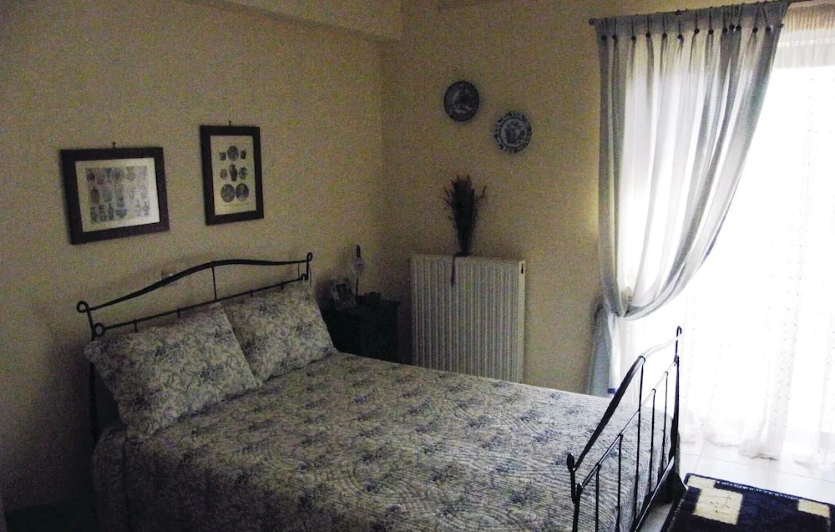 Amazing Home in Kamena Vourla With Wifi and 9 Bedrooms