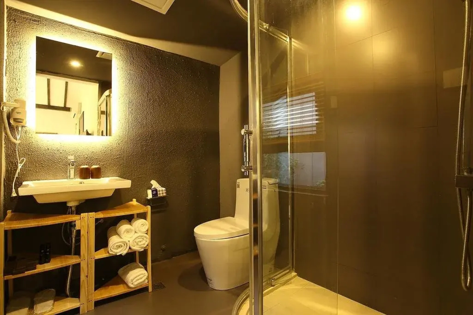 Xitang Hua Tian Hotel