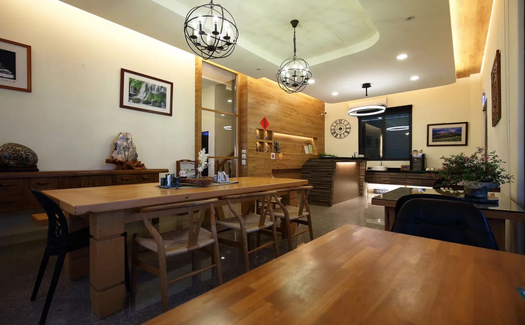 Flowers Bed and Breakfast