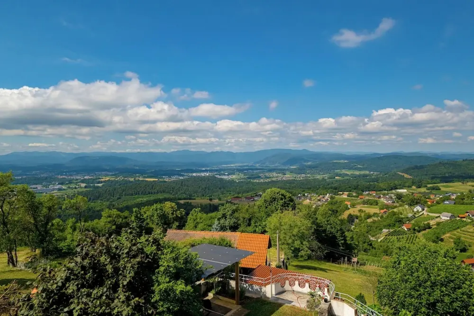 Vineyard cottage Rustika