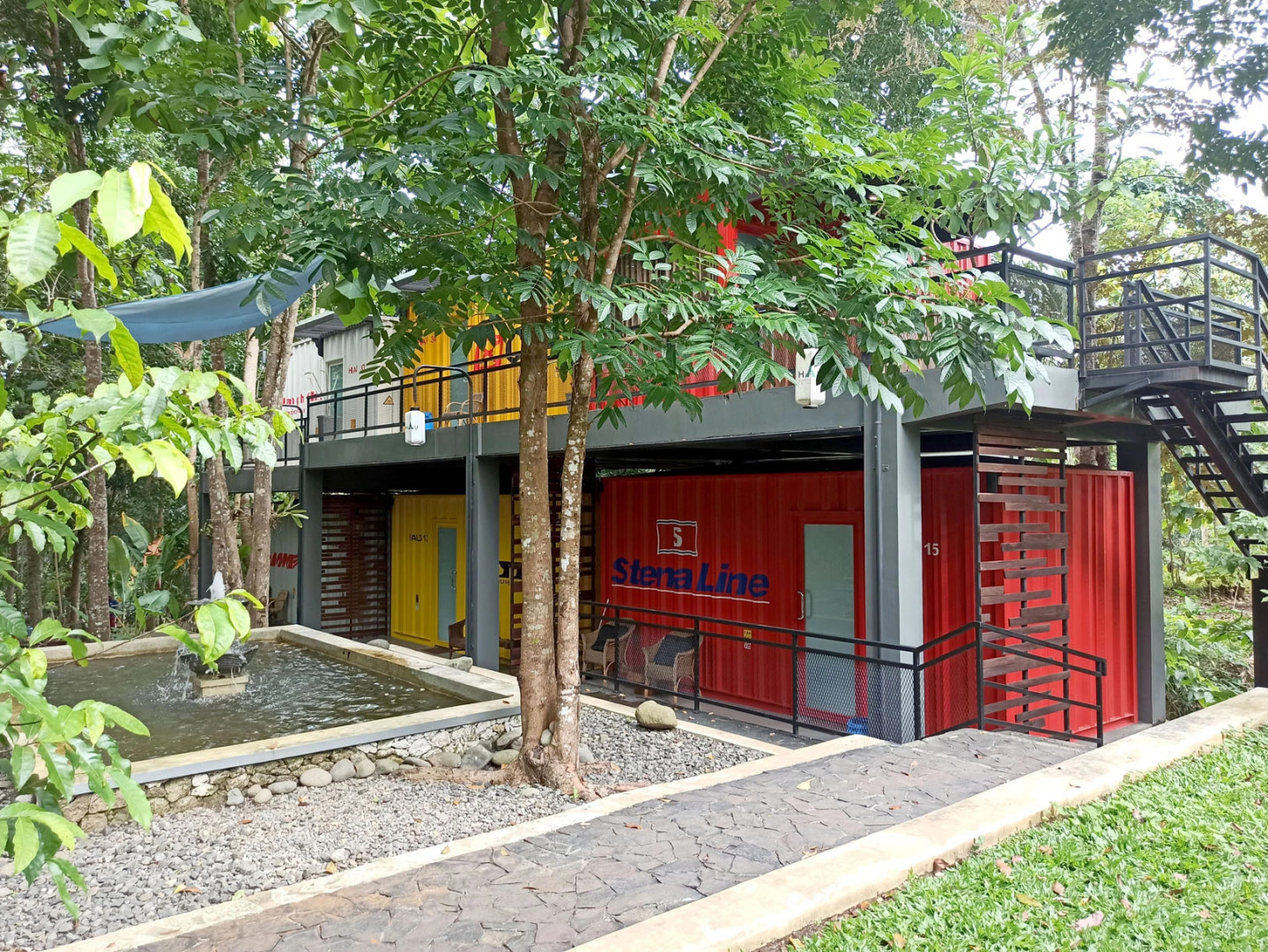 HAU Eco Lodges Citumang