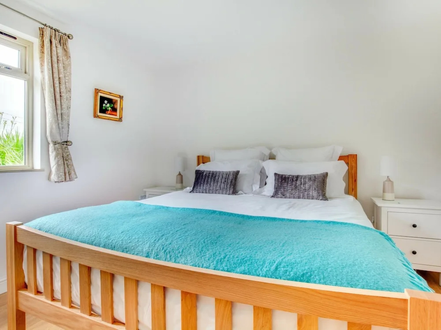 A Stunning Converted Barn in a Peaceful Rural Setting