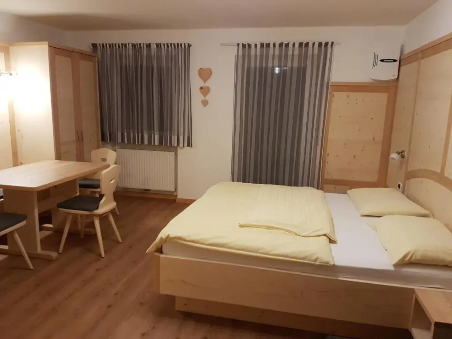 Villa Hubertus Apartments