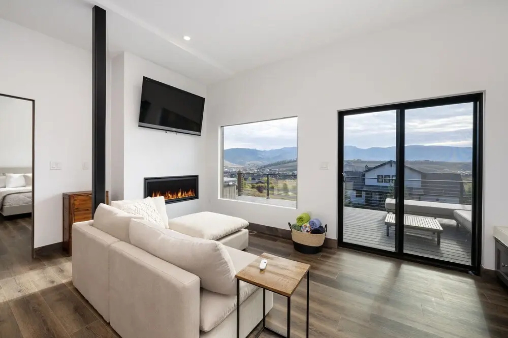 Scenic Perch 2 Bedroom Home