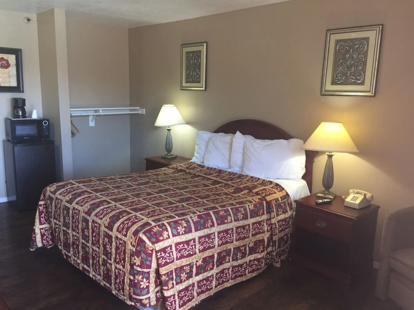 Days Inn by Wyndham Victorville