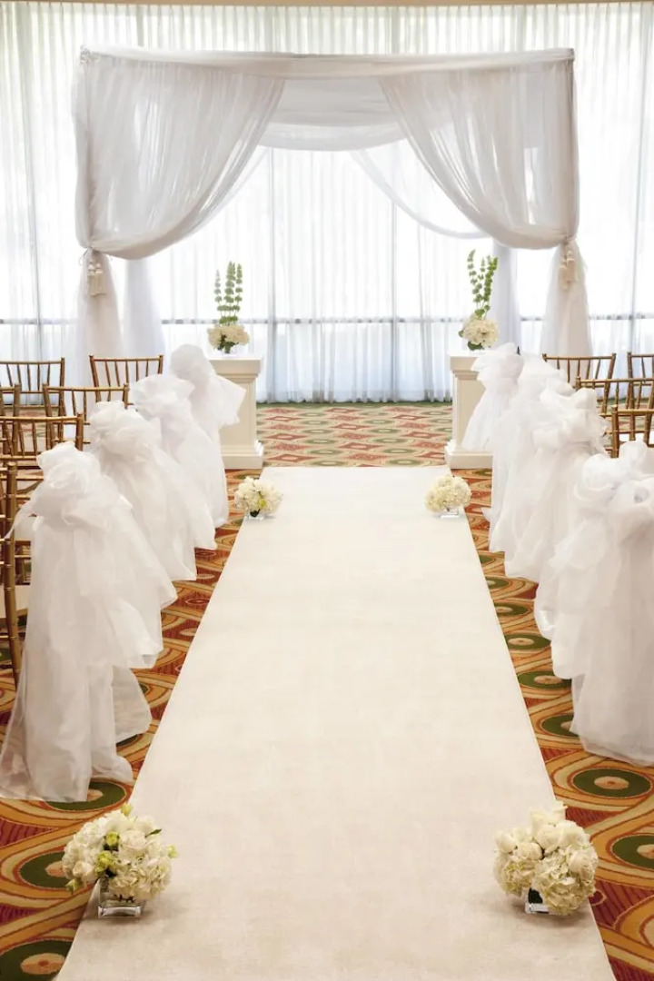 Courtyard Los Angeles Pasadena Monrovia