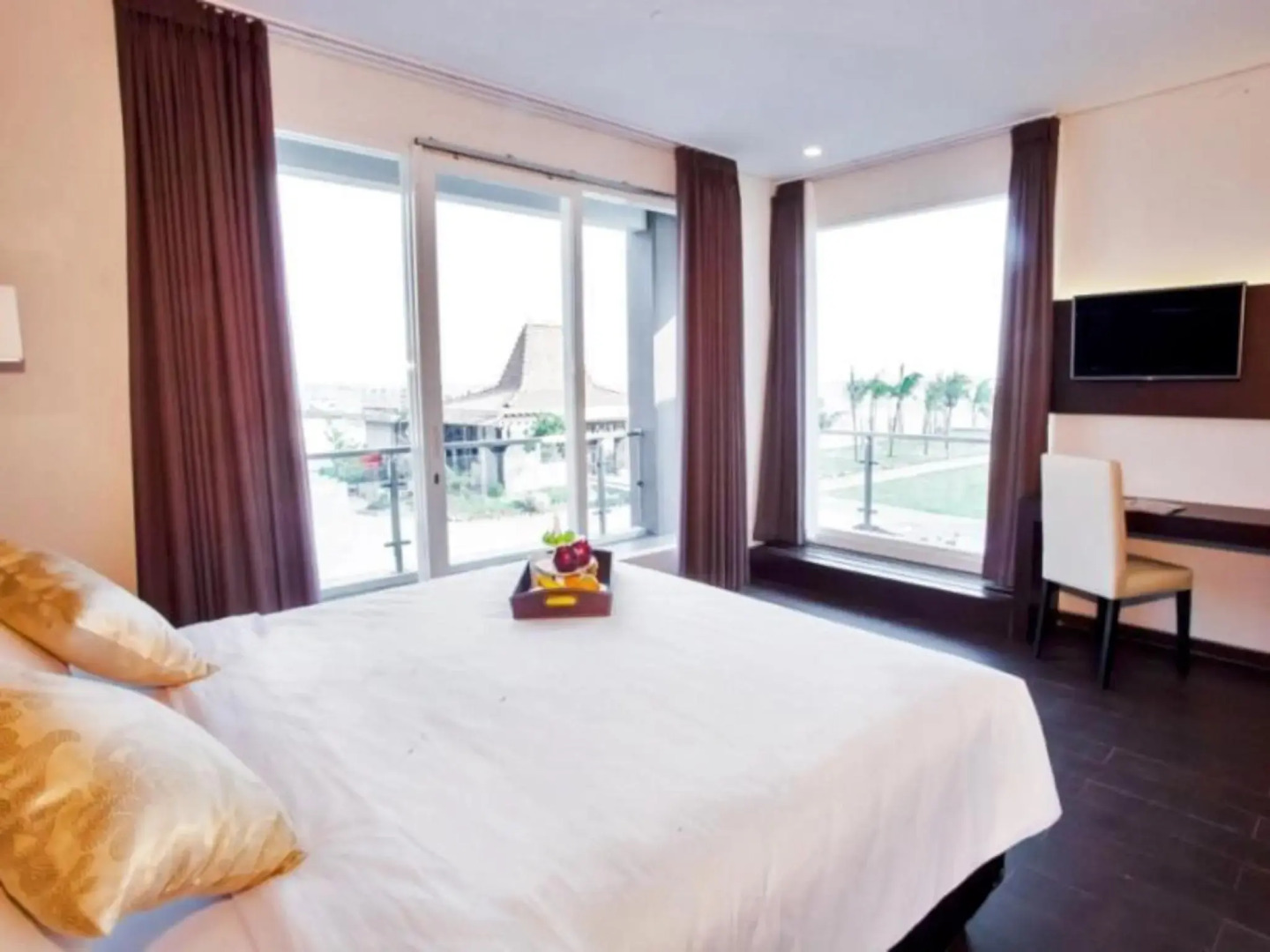 D'Season Premiere Hotel