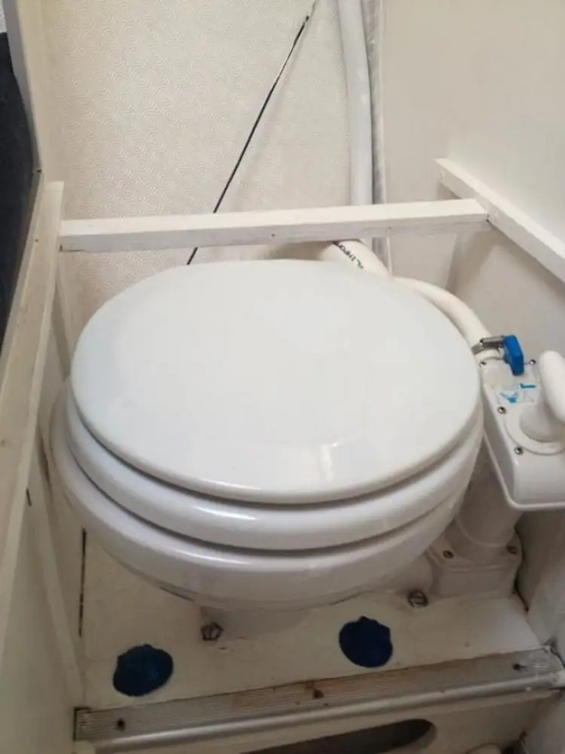 Voilier A Quai Gruissan