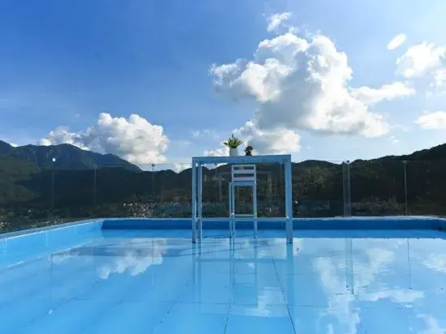 Yuanyang Liuyunge Chinese Inn (Duoyishu Scenic Area)