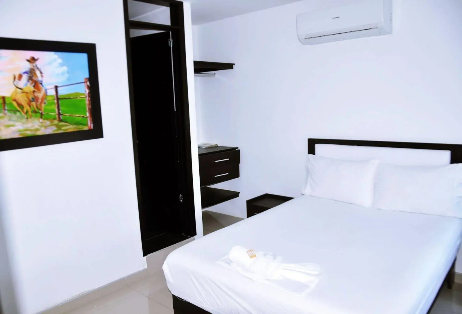 Hotel Azulejo del Llano