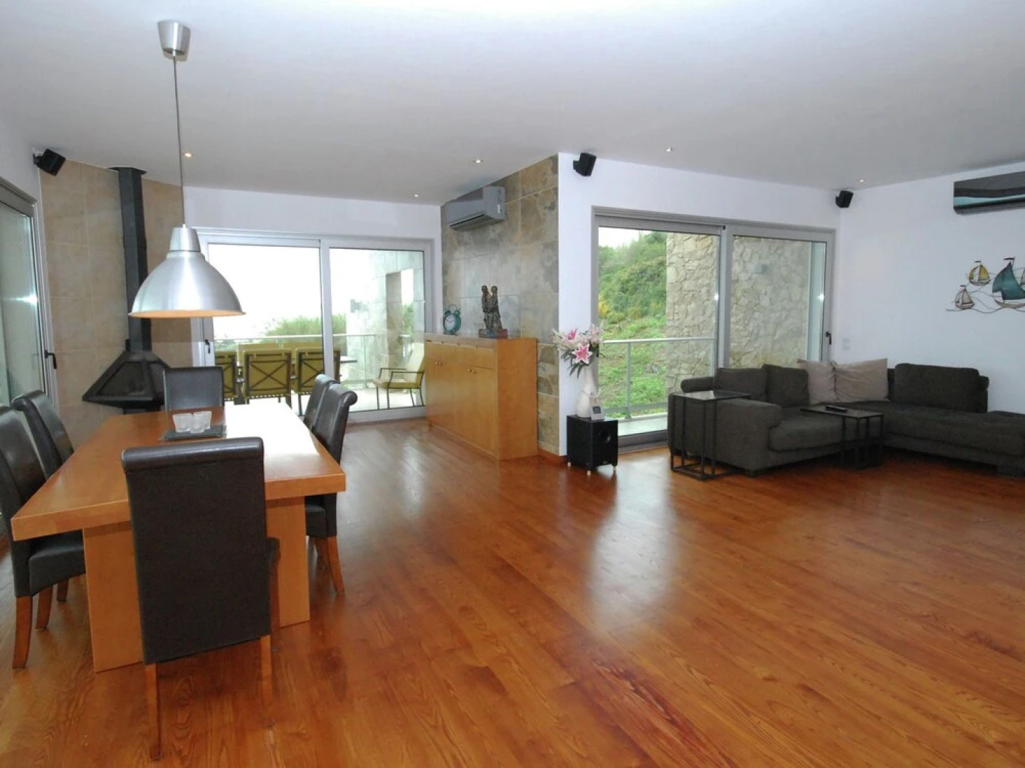 Modern Villa in Caldas da Rainha by the Sea