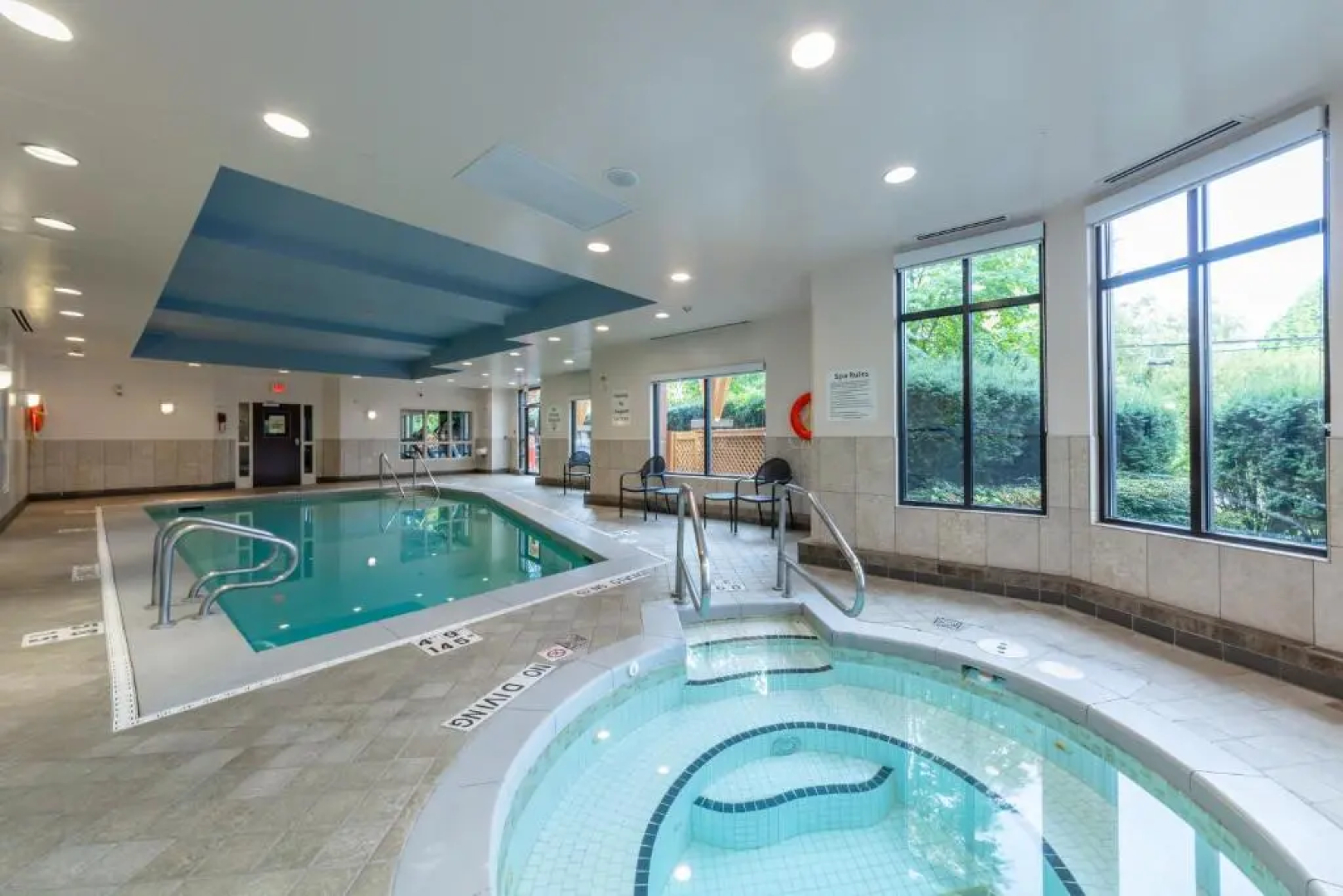 Holiday Inn Express Hotel & Suites Riverport Richmond by IHG