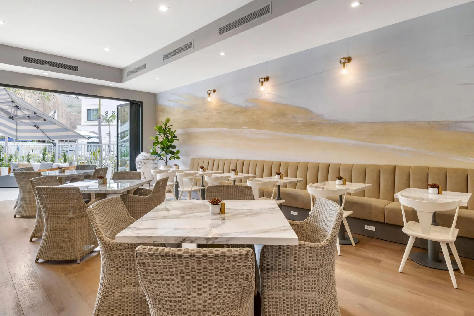 Cambria Hotel Calabasas - Malibu