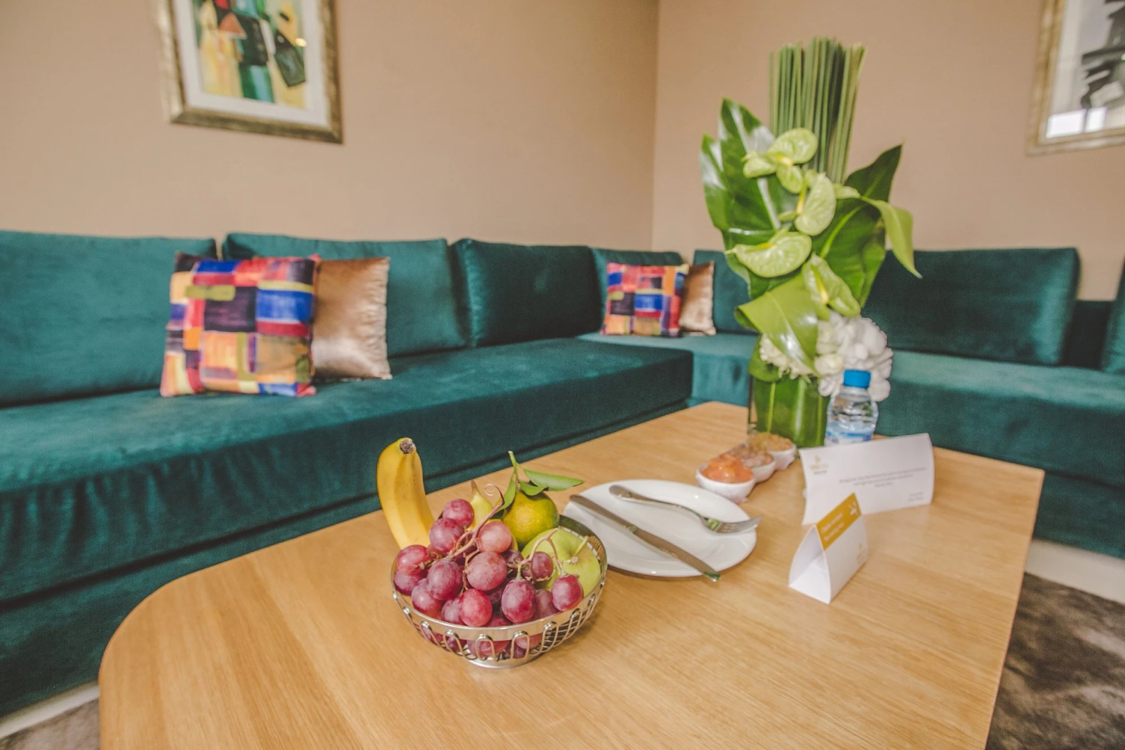 New Art's DownTown Hotel