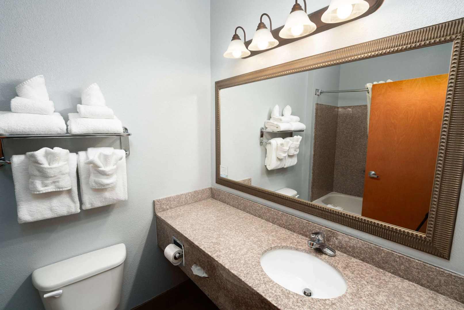 Baymont by Wyndham Augusta Riverwatch