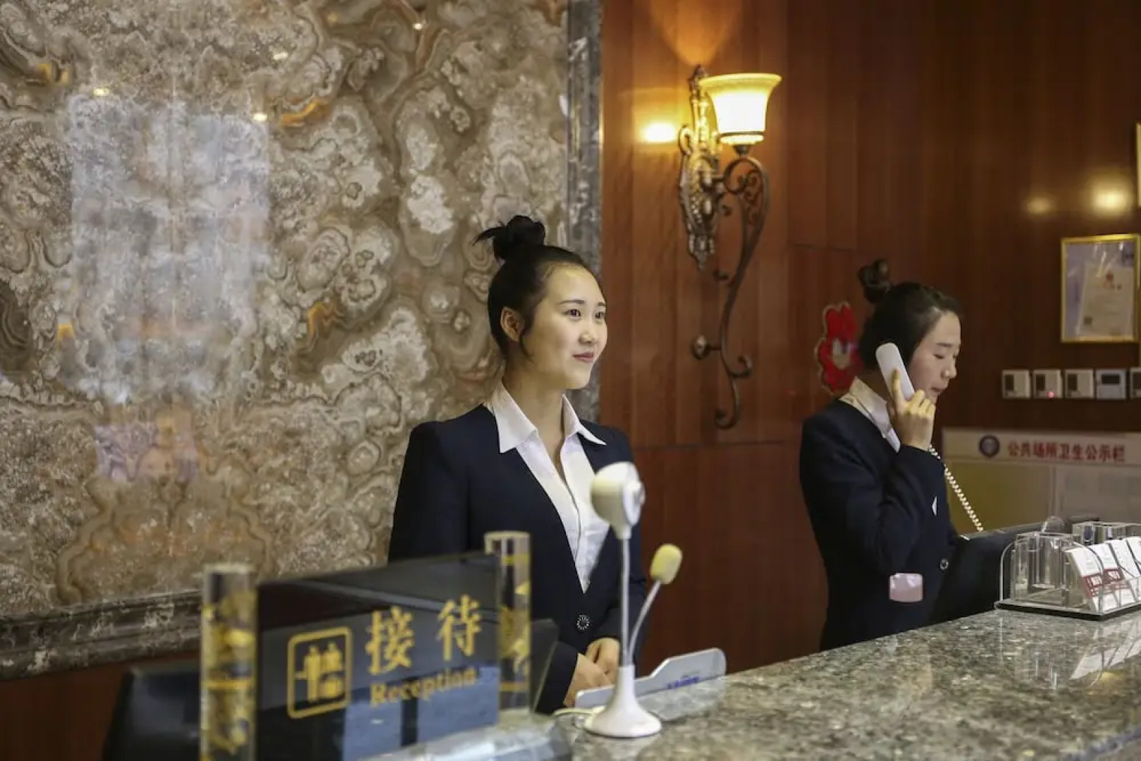 Ningxia Liupanshan Juhong Hotel