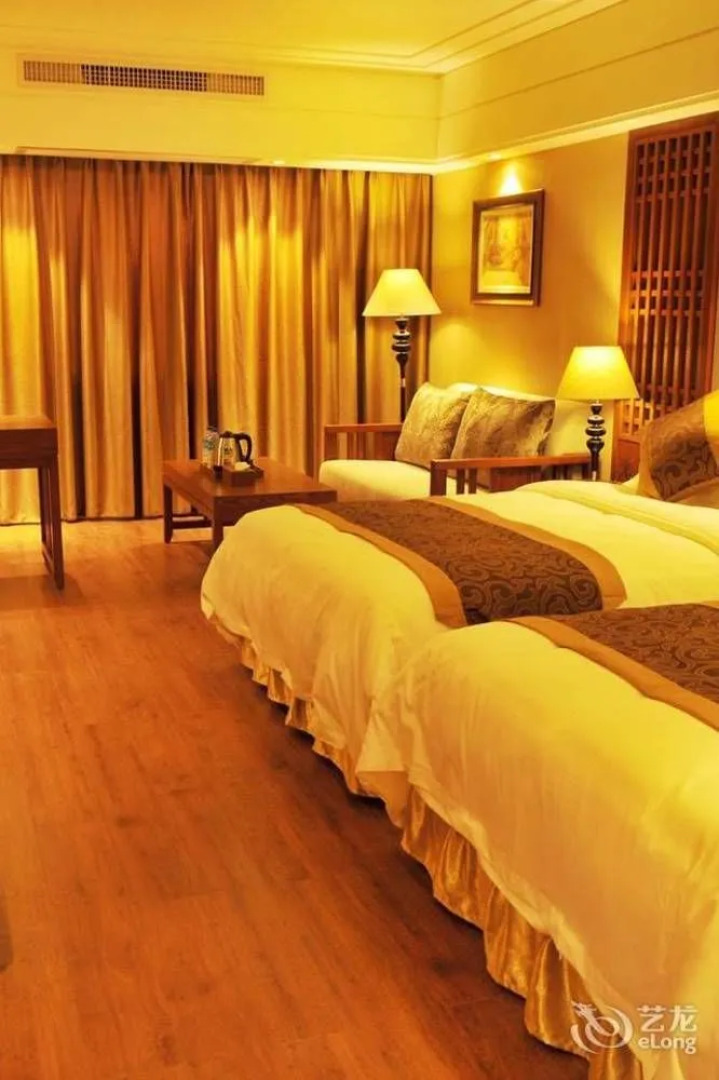 Xishuangbanna Harbour Side International Hotel