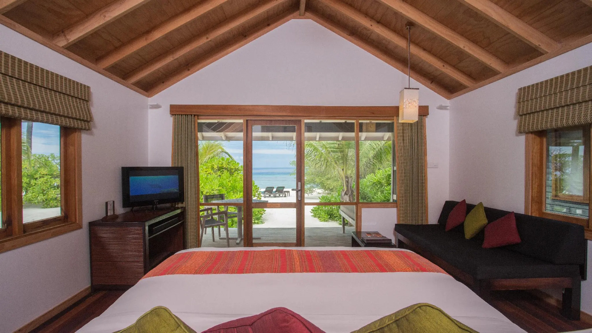 Kuredu Island Resort & Spa