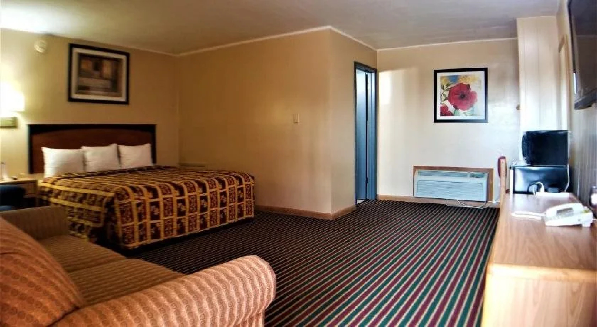 Grand Motel