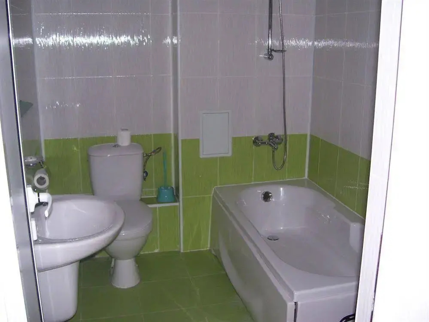 Four Leaf Clover Apartments to Rent