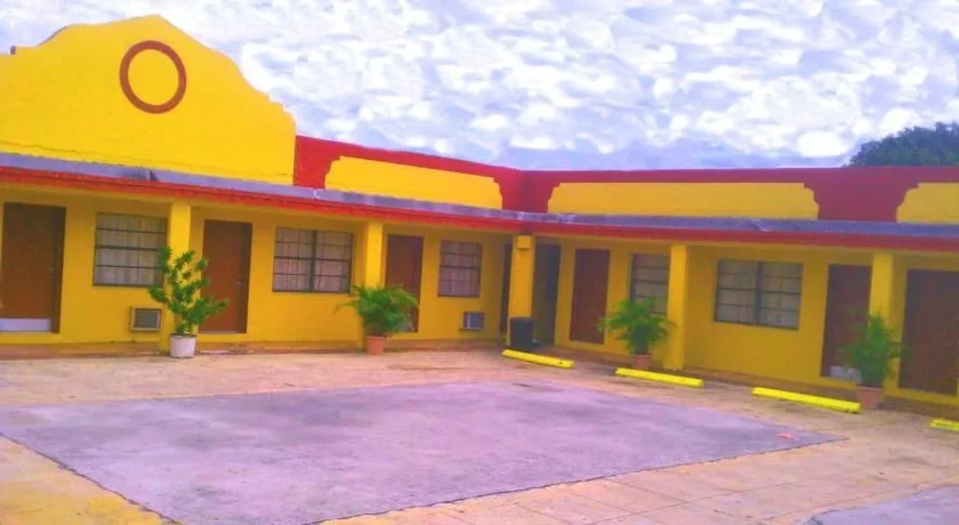 Ramona Motel