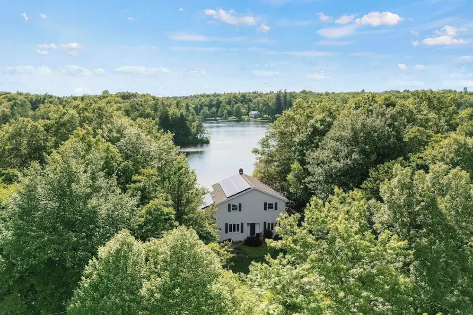 Simply Shores by Avantstay Private Beach + Dock Lake Overlook