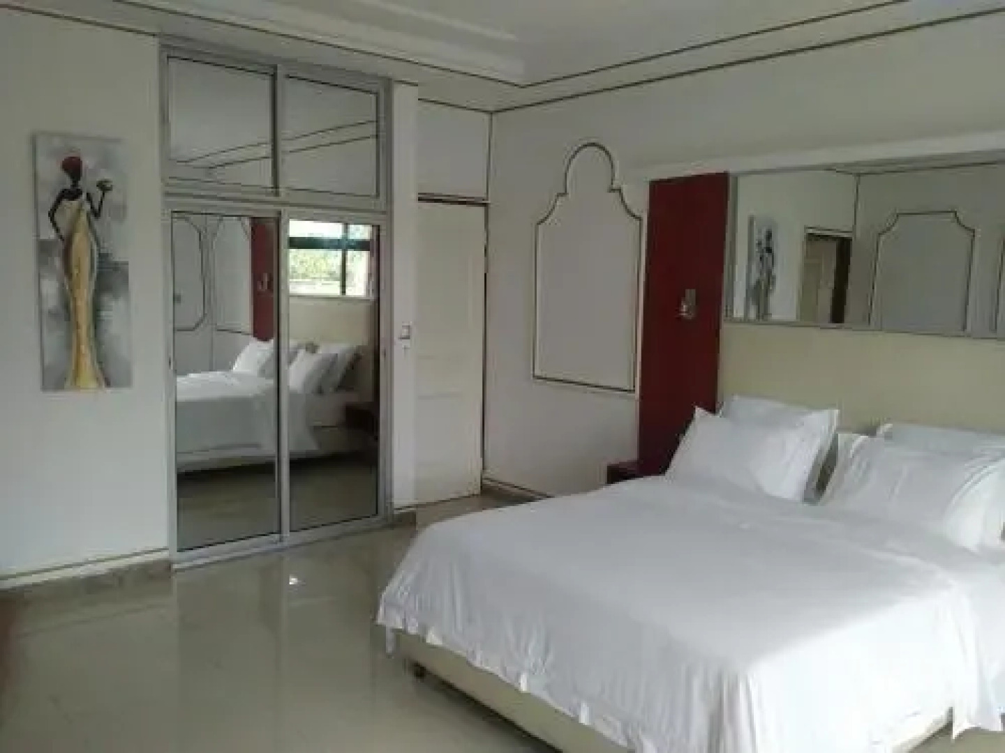 Emergence Appartement Hotel