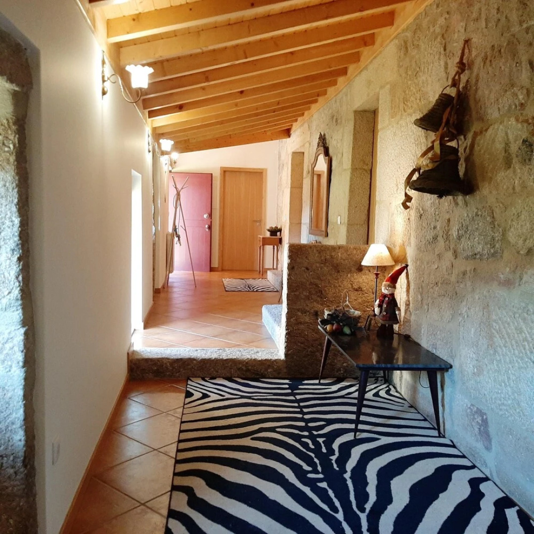 Villa with 8 Bedrooms in Póvoa de Lanhoso, with Wonderful Mountain View, Private Pool And Enclosed Garden - 35 Km From the Beach