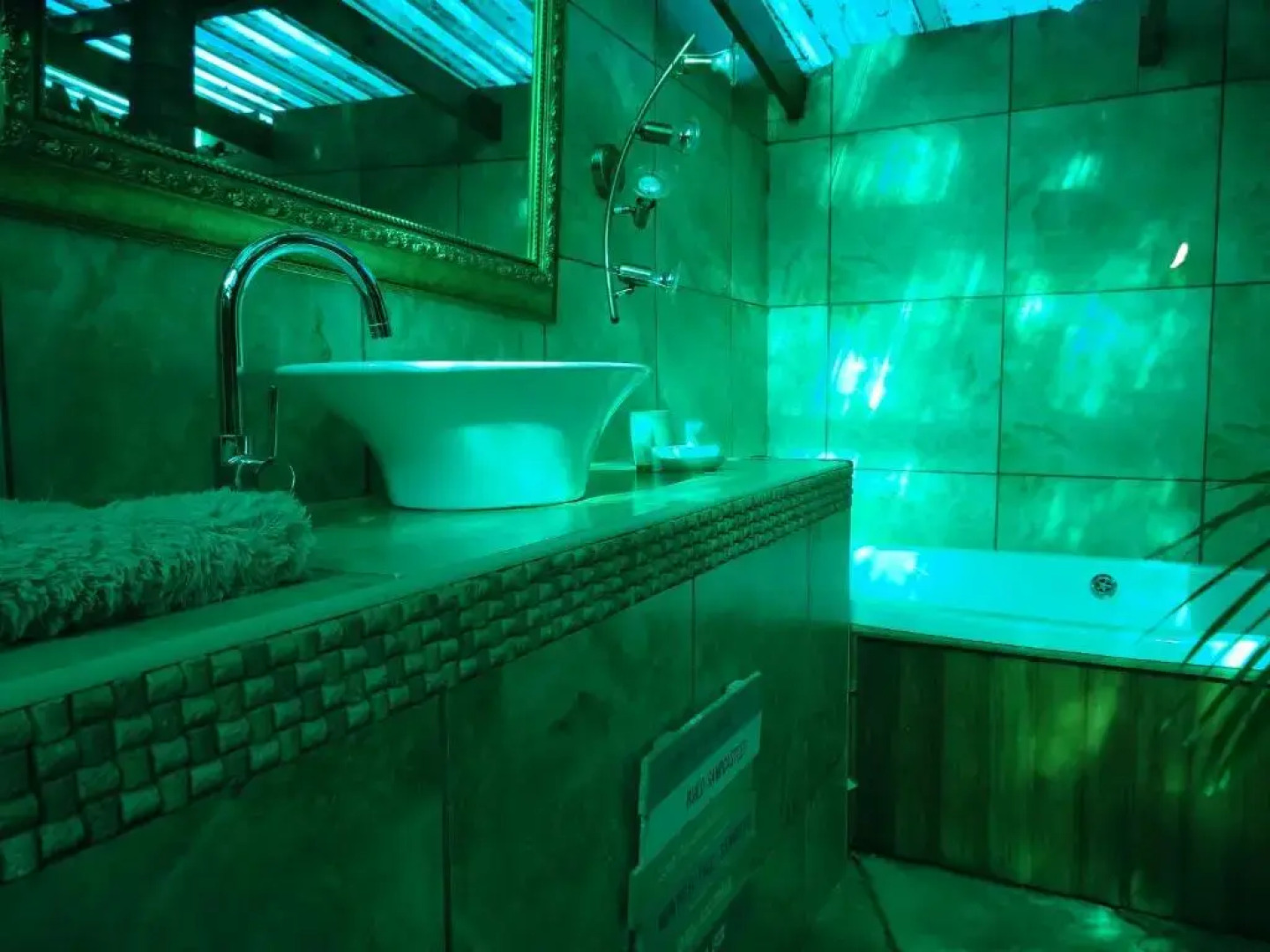 Waterglen Guest Lodge