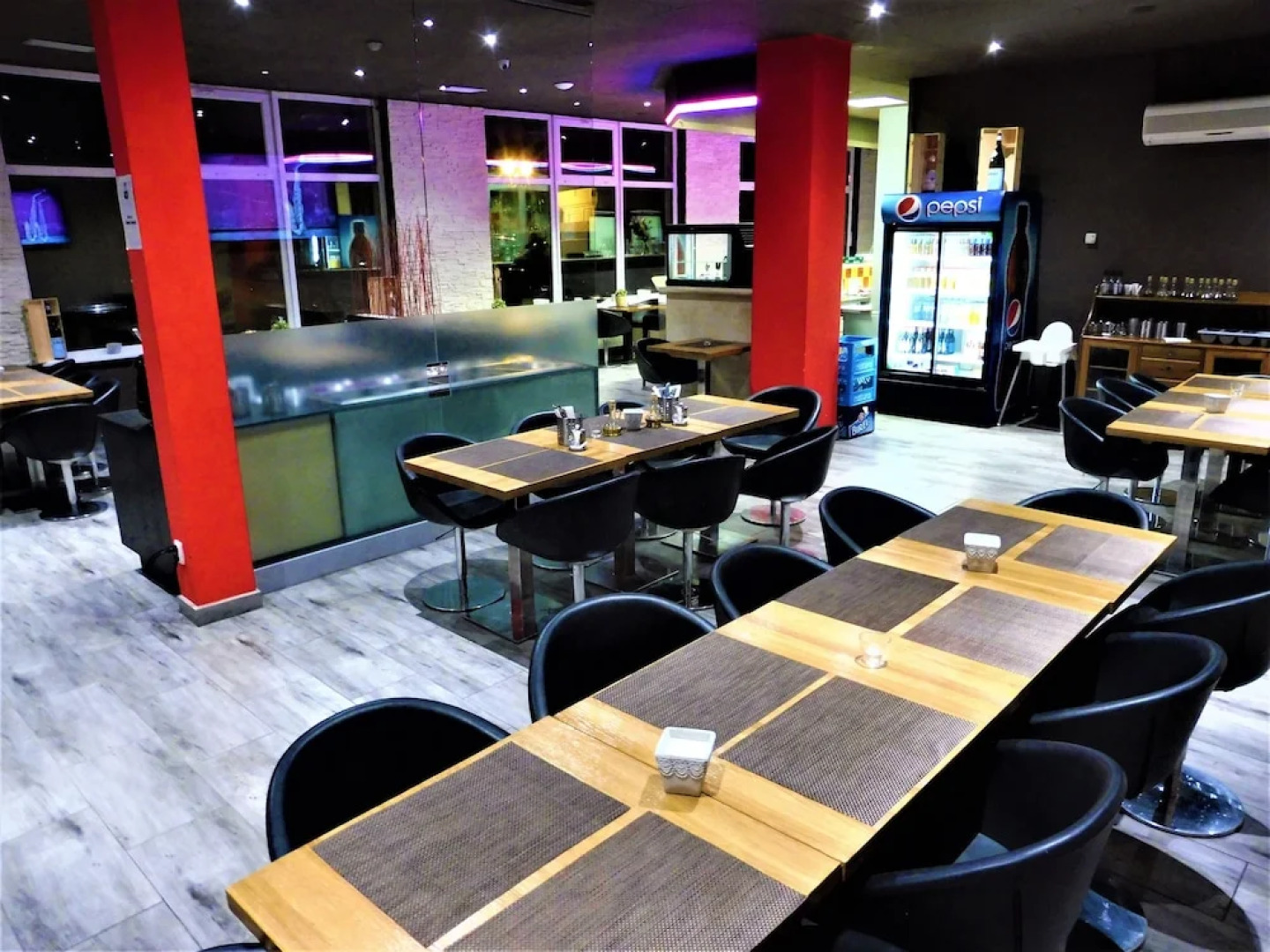 TIF hotel & restaurant