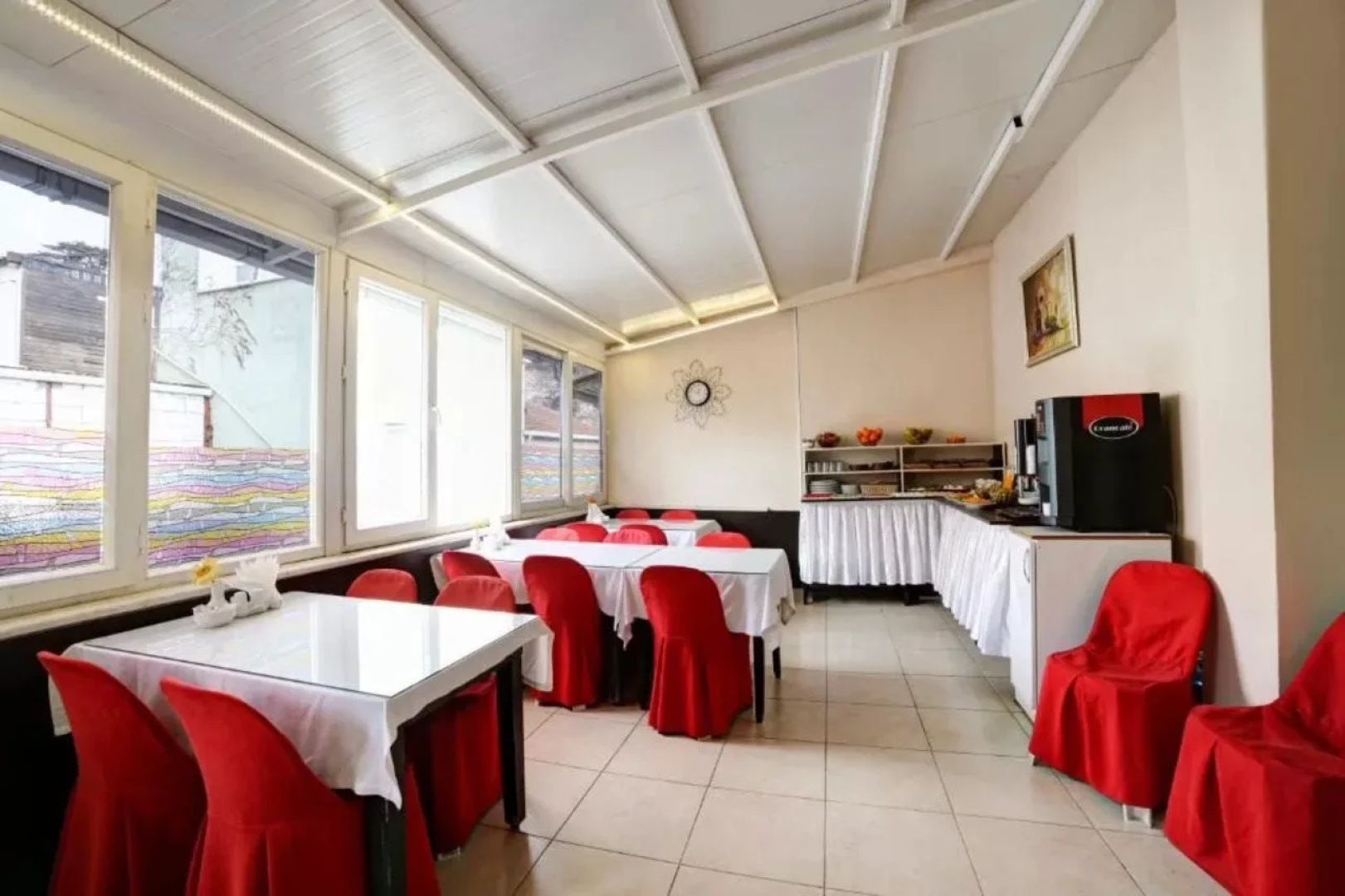 Serenity Hotel