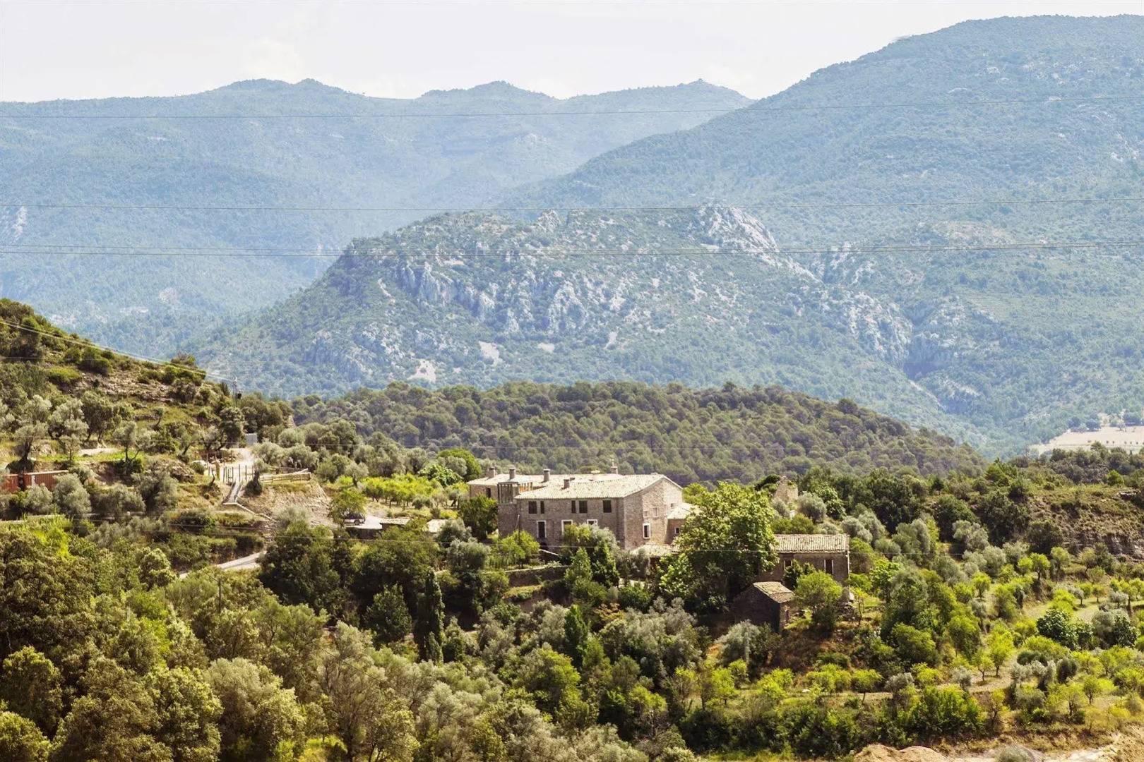 La Demba Art-Hotel & Restaurant