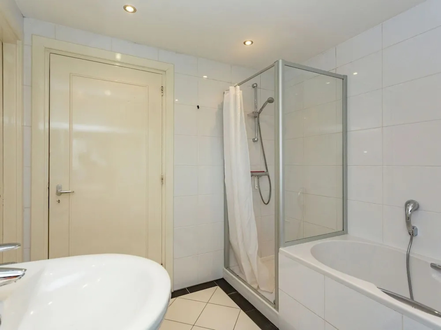 Luxury 12 Person Villa near Golf Course in Helmond