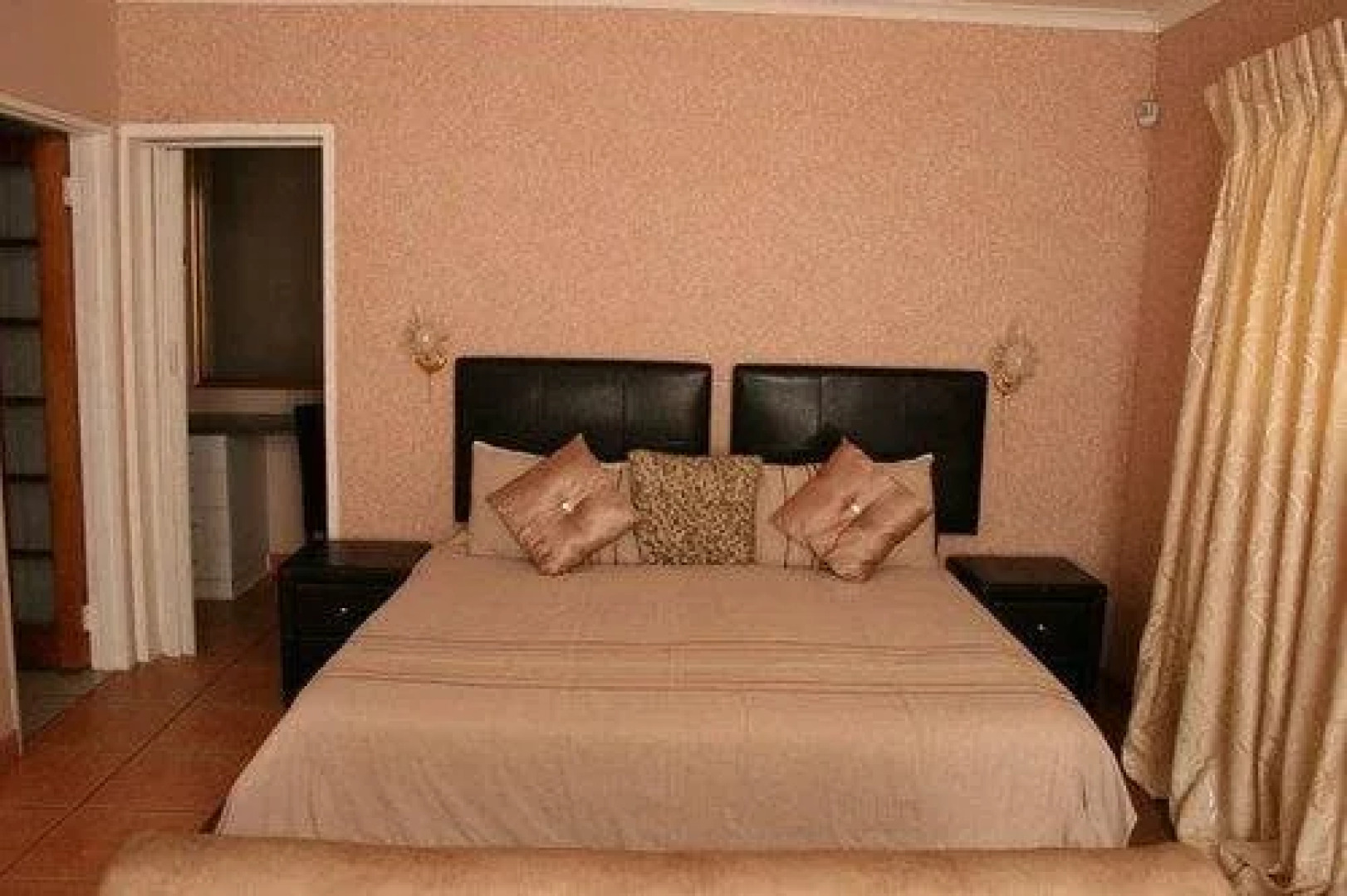 Enaleni Guest House Welkom