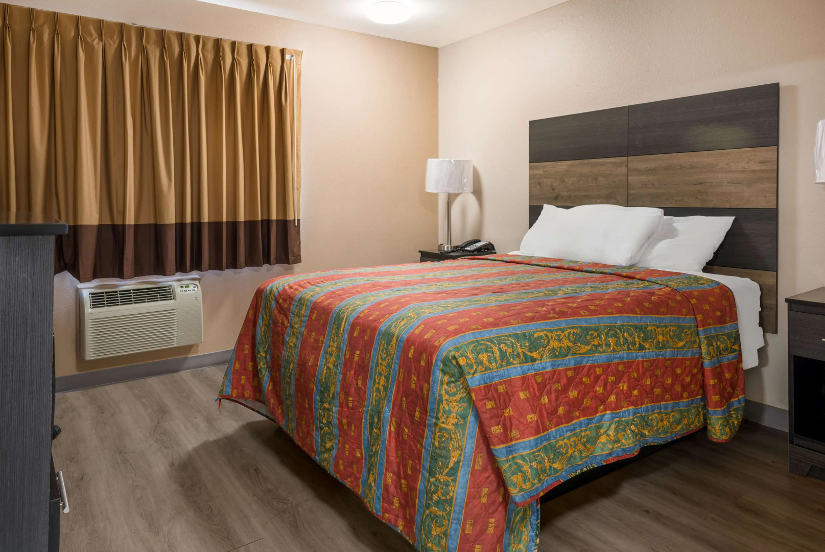 Knights Inn Grand Rapids