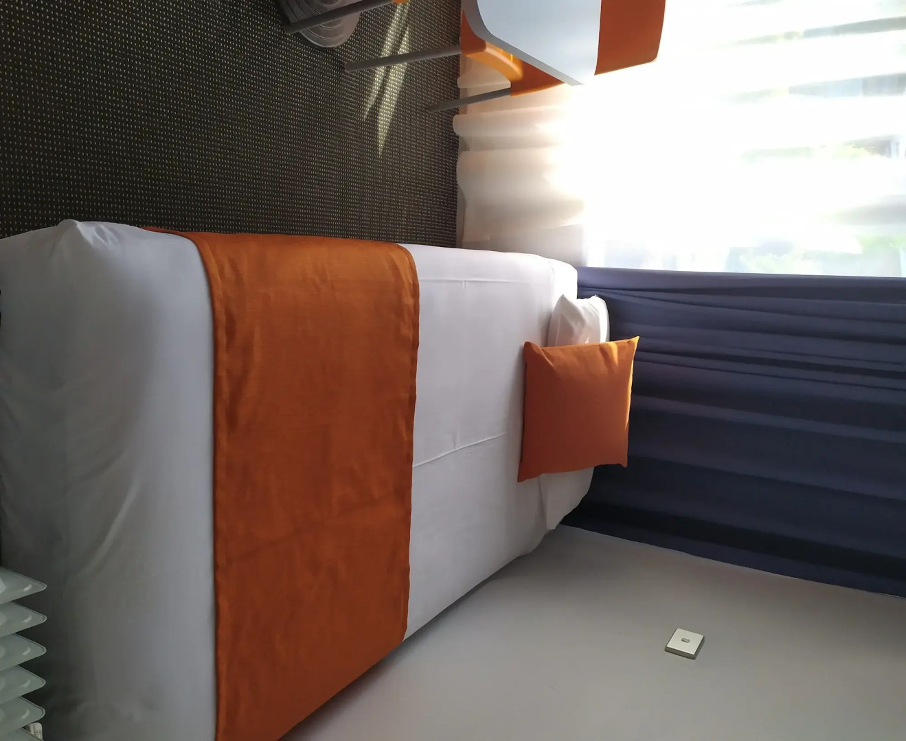 Waterfront Lodge Motel