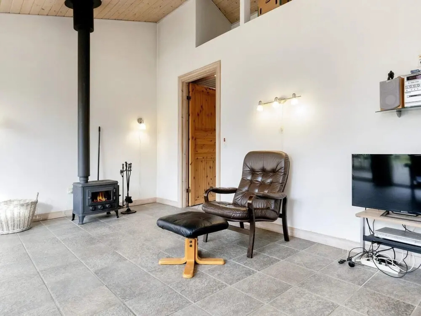 8 Person Holiday Home in Blavand